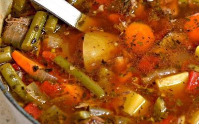 Gemüserindfleischsuppe