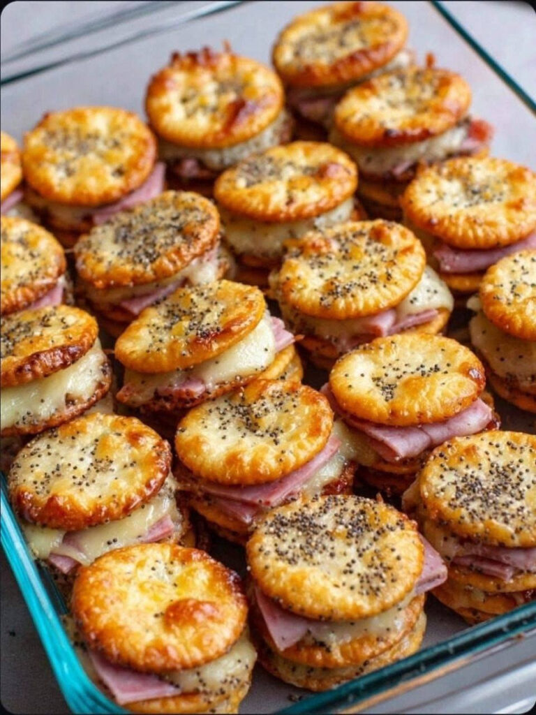 RITZ CRACKER PARTY-SANDWICHES