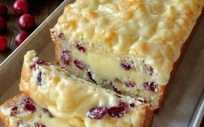 Cranberry-Orangen-Kuchen mit einfacher Glasur (Lebhaft, spritzig und voller Geschmack)